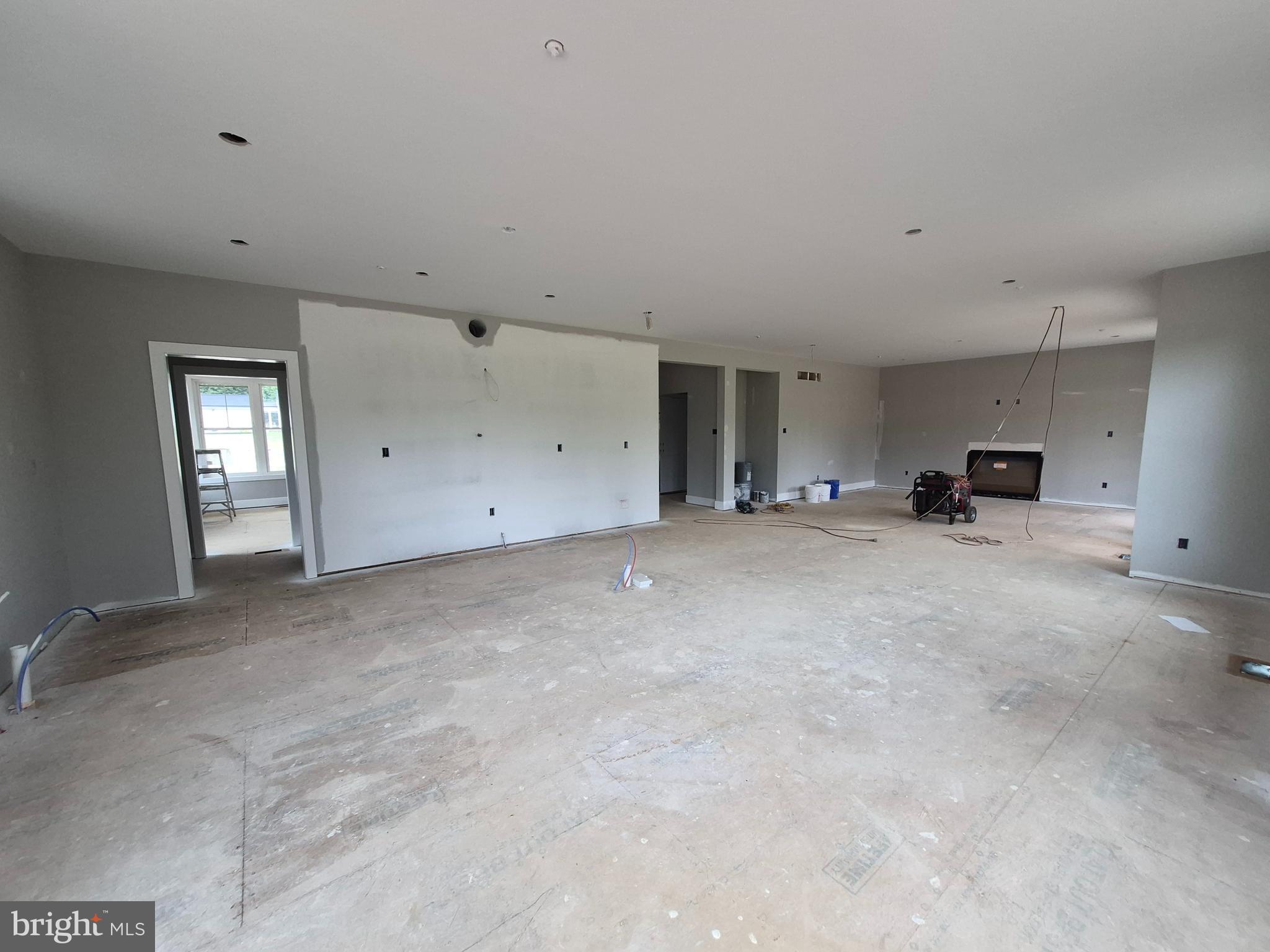 324 Bishop Hollow Road Newtown Square, PA 19073 - Photo 10 of 37 a view of empty room