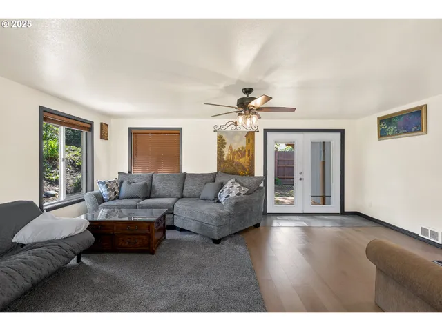 $525,000 | 87808 Saltaire Street, Florence, OR 97439