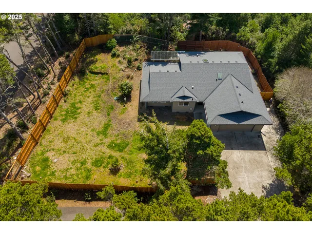 $525,000 | 87808 Saltaire Street, Florence, OR 97439