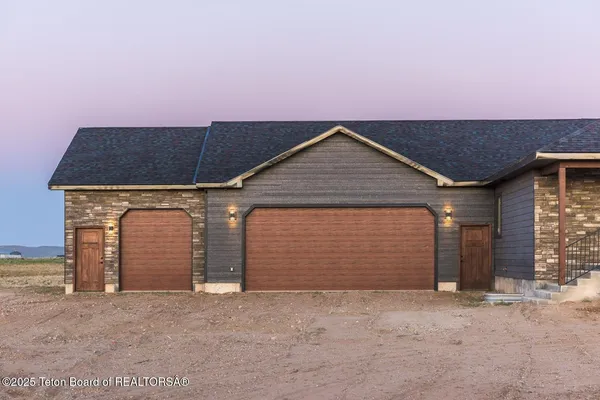 $834,000 | 62 Big Loop Road, Pinedale, WY 82941