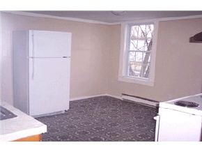 52 Central Street Claremont, NH 03743 - Photo 7 of 9