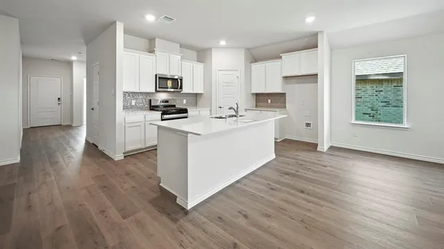 $367,085 | 3516 Cedar Crk Road, Pilot Point, TX 76258