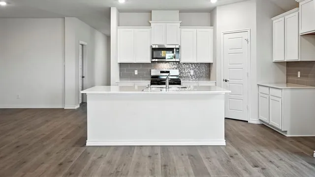 $367,085 | 3516 Cedar Crk Road, Pilot Point, TX 76258