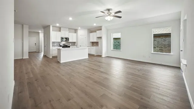 $367,085 | 3516 Cedar Crk Road, Pilot Point, TX 76258