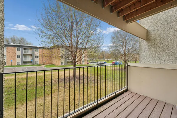 $114,000 | 4110 Rahn Road, Unit 115, Eagan, MN 55122