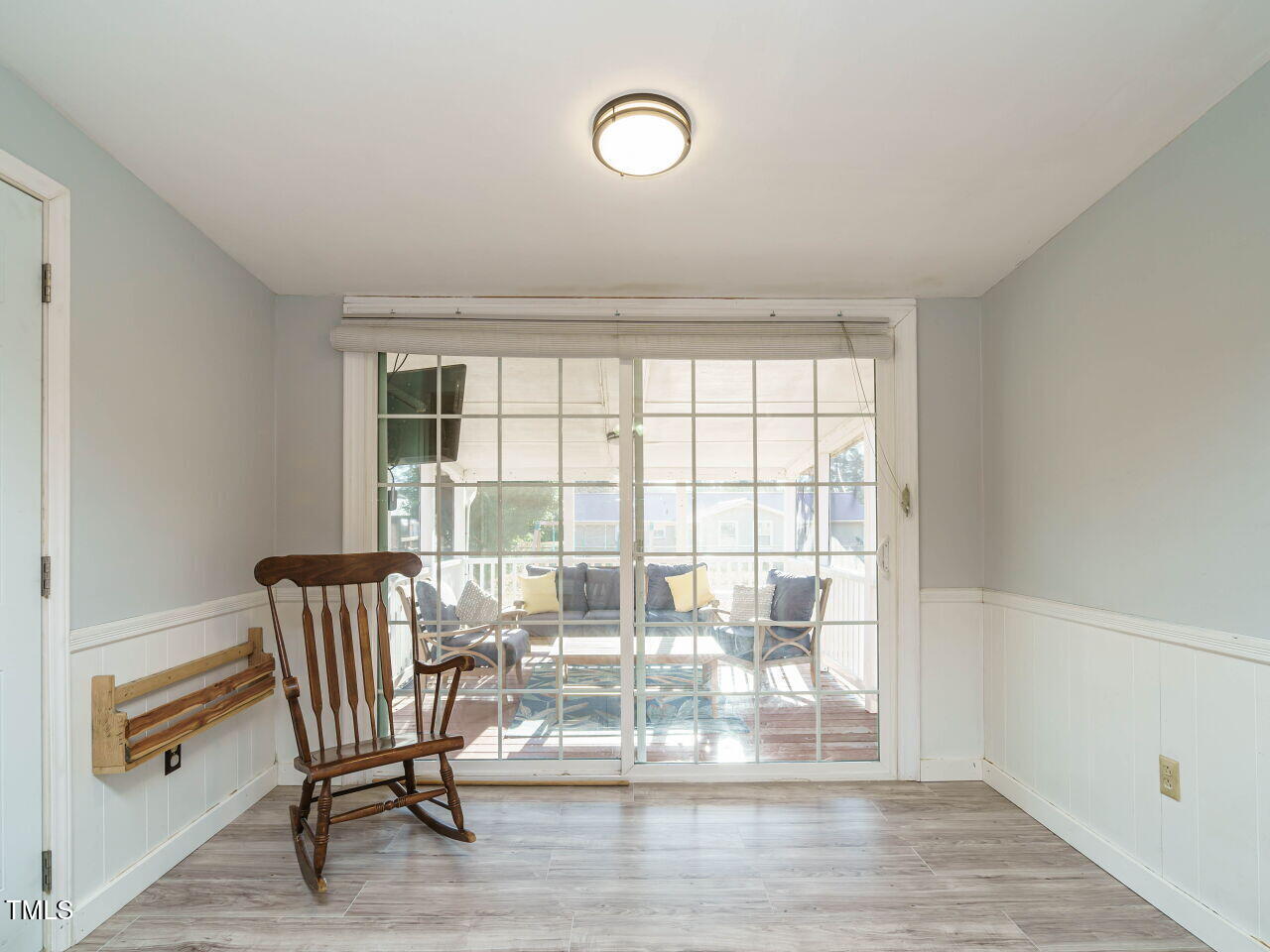 1411 Vandora Springs Road Garner, NC 27529 - Photo 14 of 29 016-1280x960-sun-rm