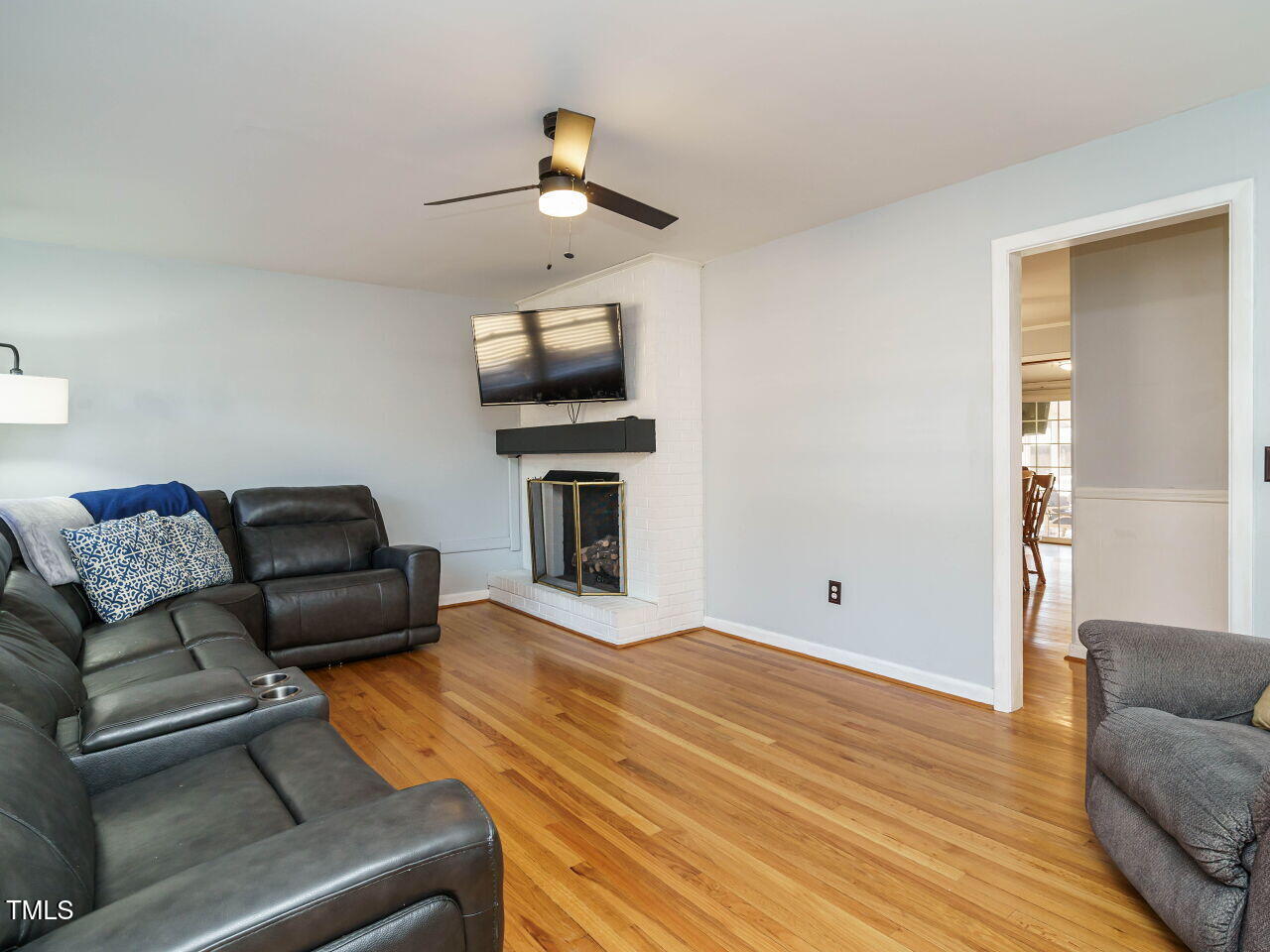 1411 Vandora Springs Road Garner, NC 27529 - Photo 5 of 29 005-1280x960-living-room