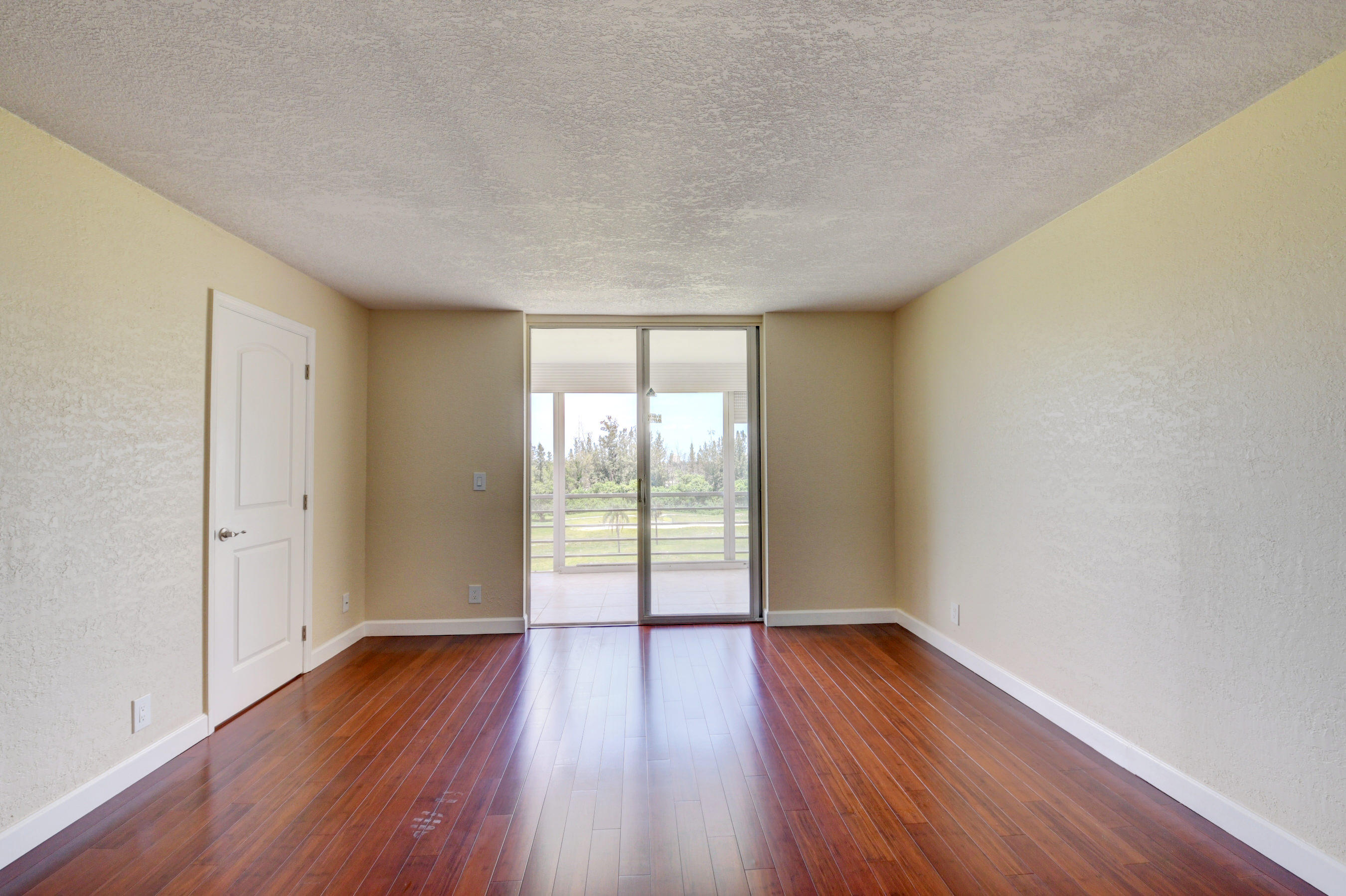 5500 Northwest 2nd Avenue, Unit 715 Boca Raton, FL 33487 - Photo 1 of 20 05_dsc_3610_1_2_3_4
