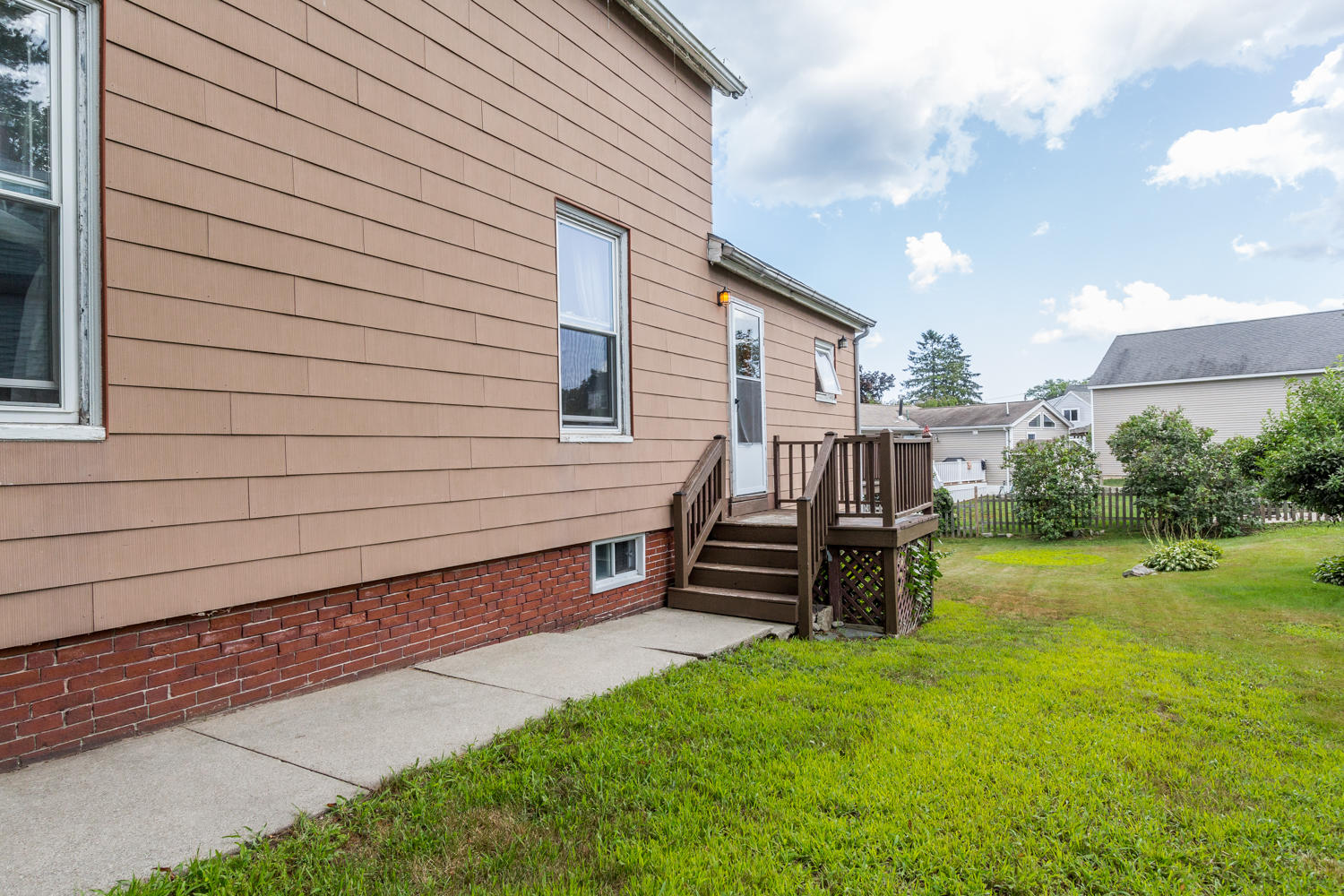 150 Fort Road South Portland, ME 04106 - Photo 4 of 42 20190809rf-71059