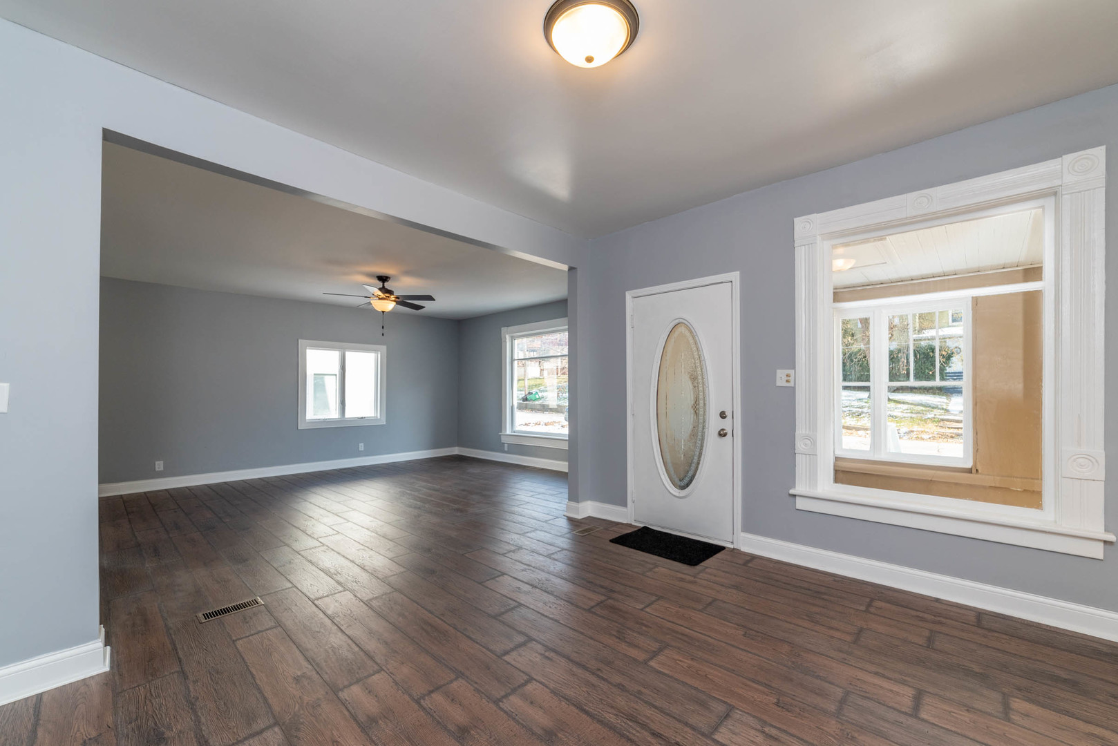 404 Garfield Road Harvard, IL 60033 - Photo 9 of 30 a view of a room with wooden floor and window