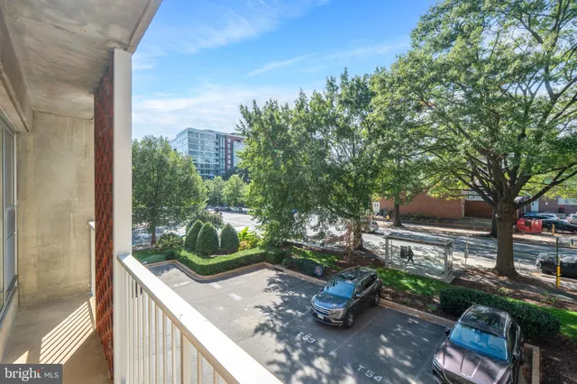 $2,650 | 800 4th Street Southwest, Unit S121, Washington, DC 20024