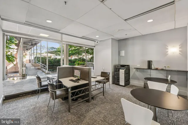 $2,650 | 800 4th Street Southwest, Unit S121, Washington, DC 20024