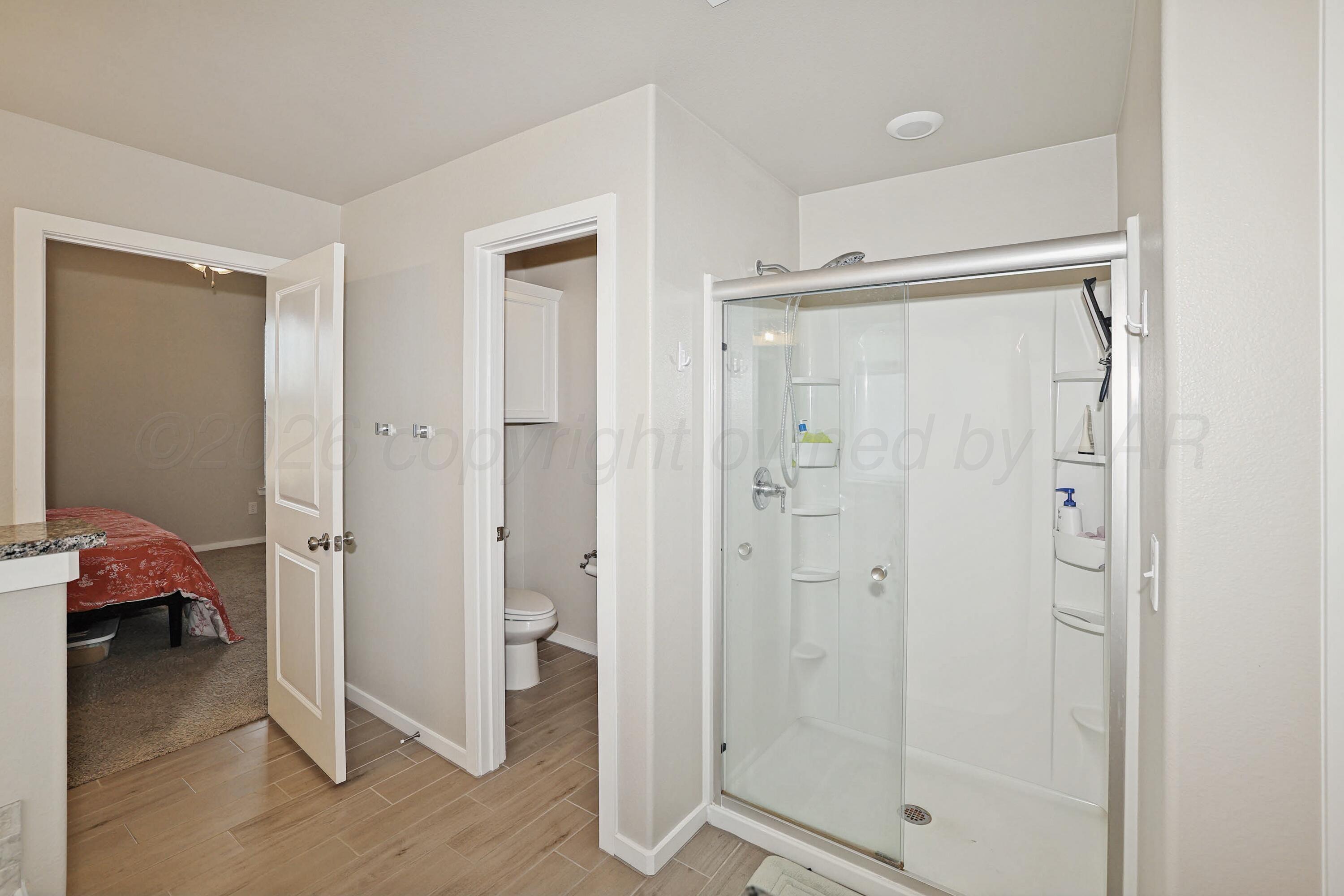 7811 Bellamy Drive Amarillo, TX 79119 - Photo 17 of 23 12-Primary Bath