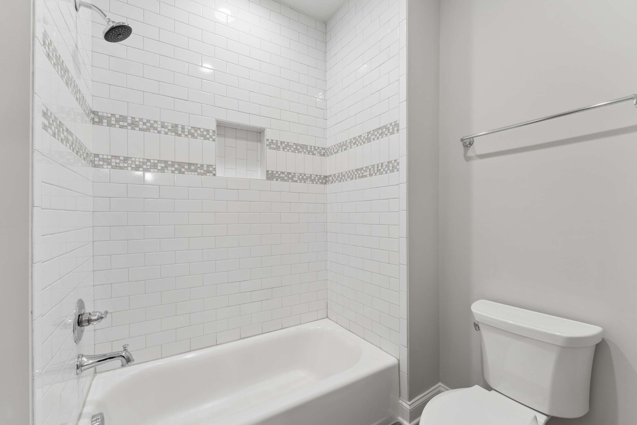 3705 B Estes Road Nashville, TN 37215 - Photo 39 of 61 a bathroom with a bathtub and a toilet