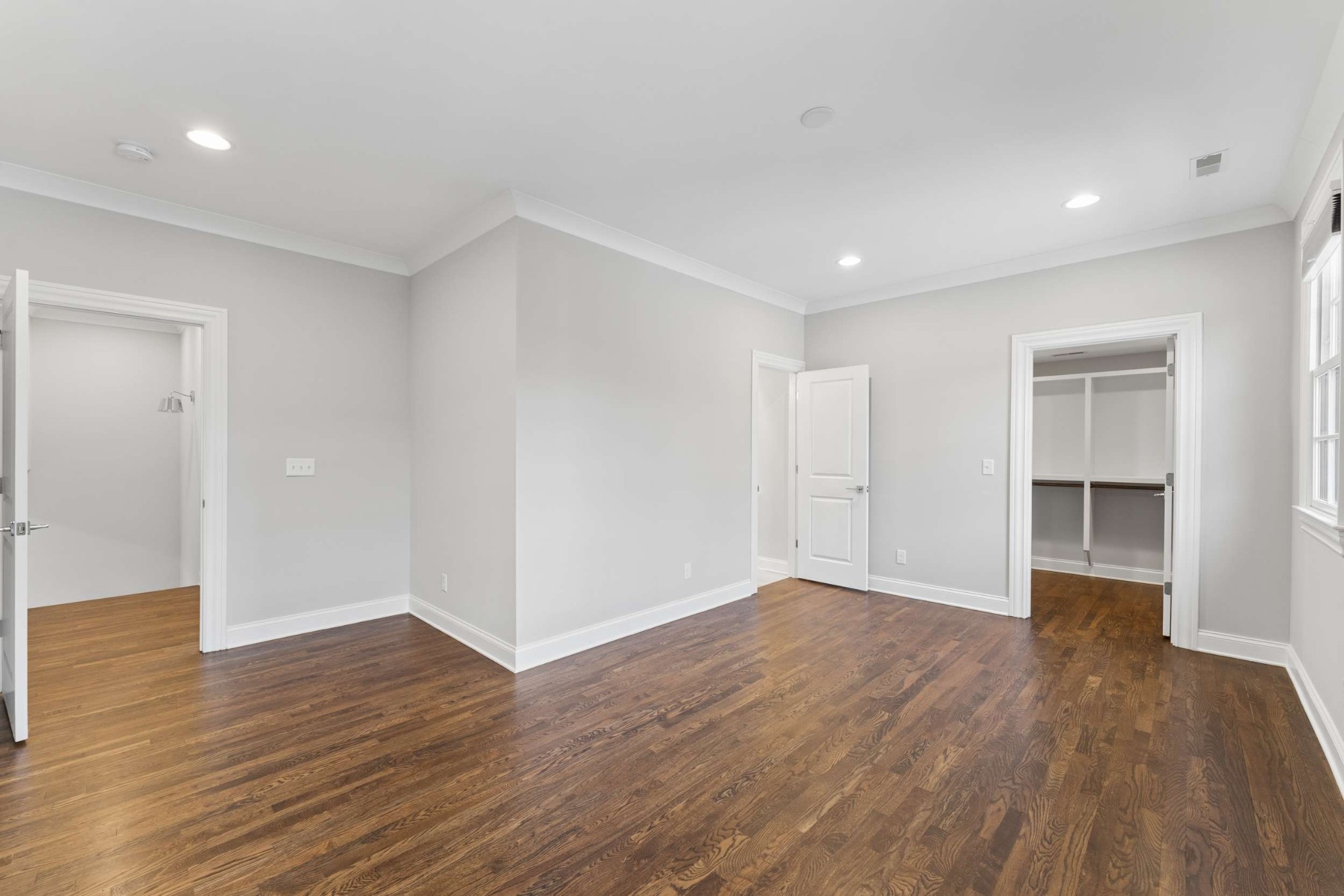 3705 B Estes Road Nashville, TN 37215 - Photo 47 of 61 a view of empty room with wooden floor and cabinet