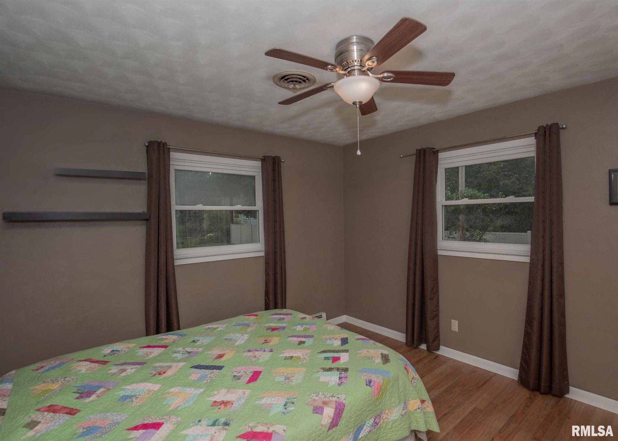 2706 Fairhaven Road Davenport, IA 52803 - Photo 10 of 25 Gallery Image 10