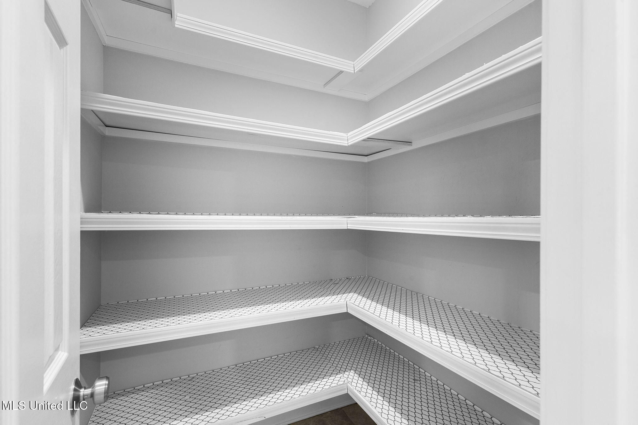 605 Wendover Drive Ridgeland, MS 39157 - Photo 15 of 46 34-web-or-mls-605 Wendover-32