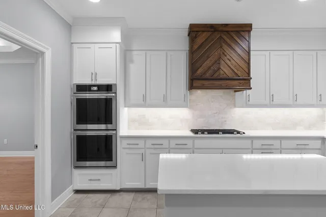 $433,000 | 605 Wendover Drive, Ridgeland, MS 39157