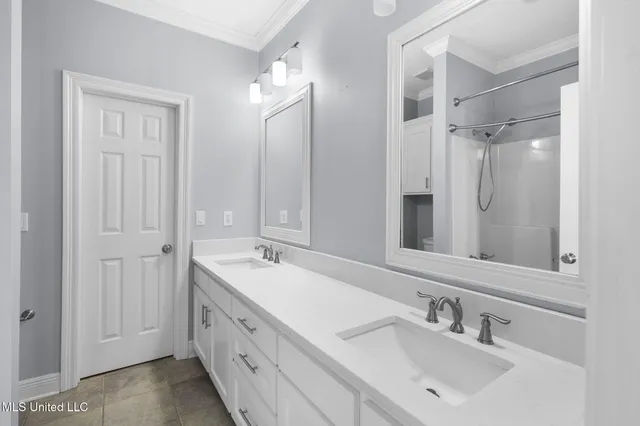 $433,000 | 605 Wendover Drive, Ridgeland, MS 39157