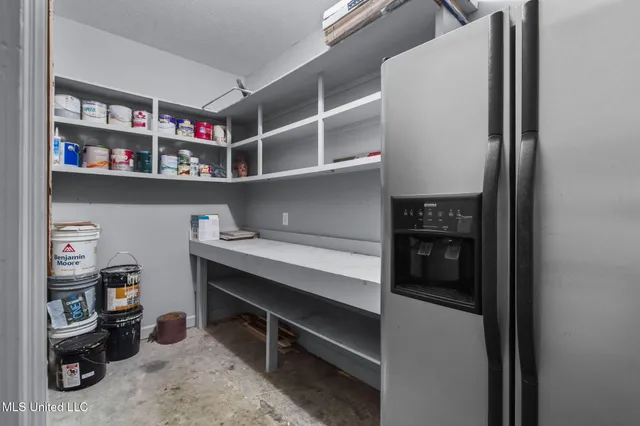 $433,000 | 605 Wendover Drive, Ridgeland, MS 39157