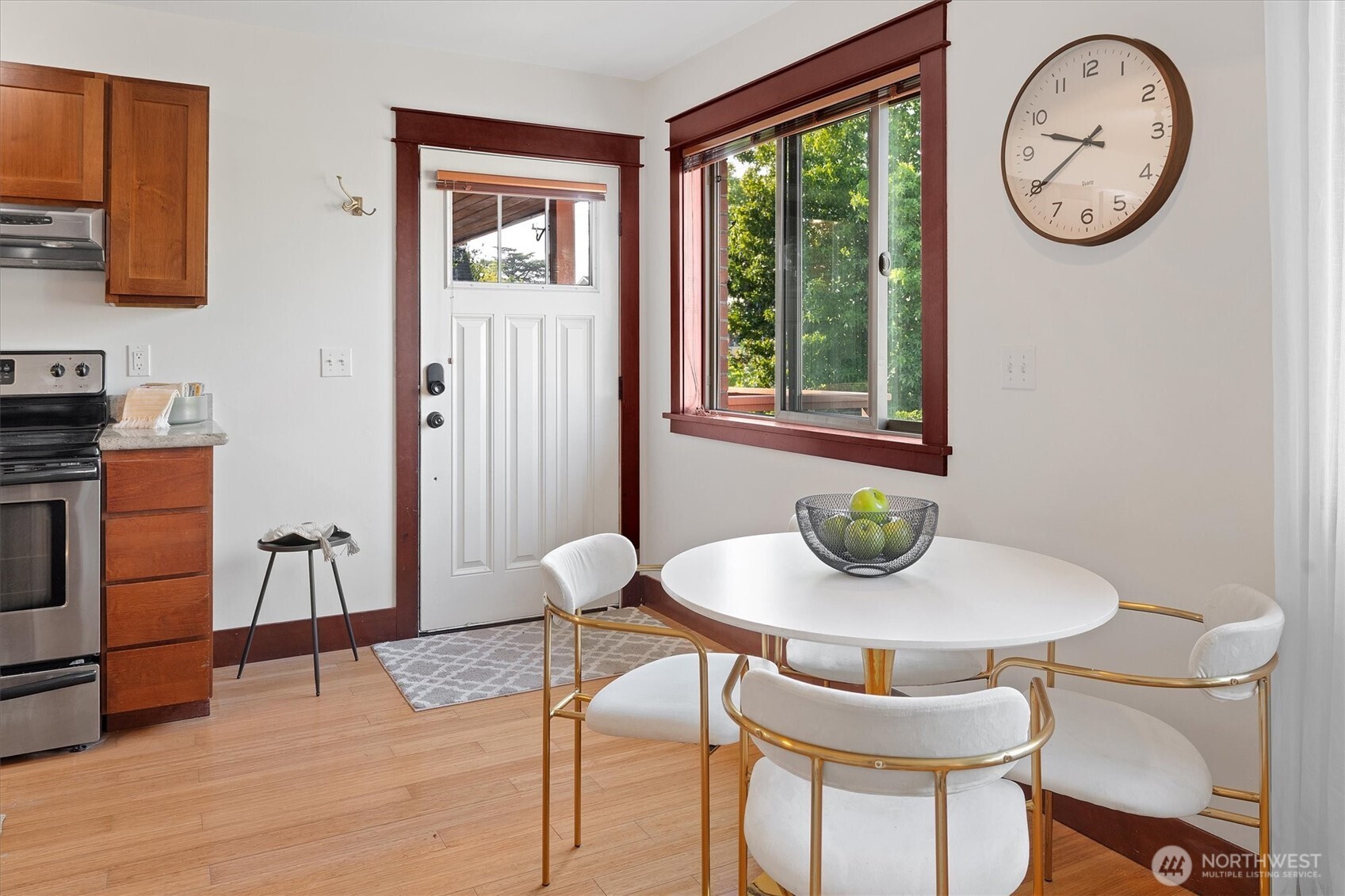 461 North 45th Street, Unit 6 Seattle, WA 98103 - Photo 5 of 16 Gallery Image 5