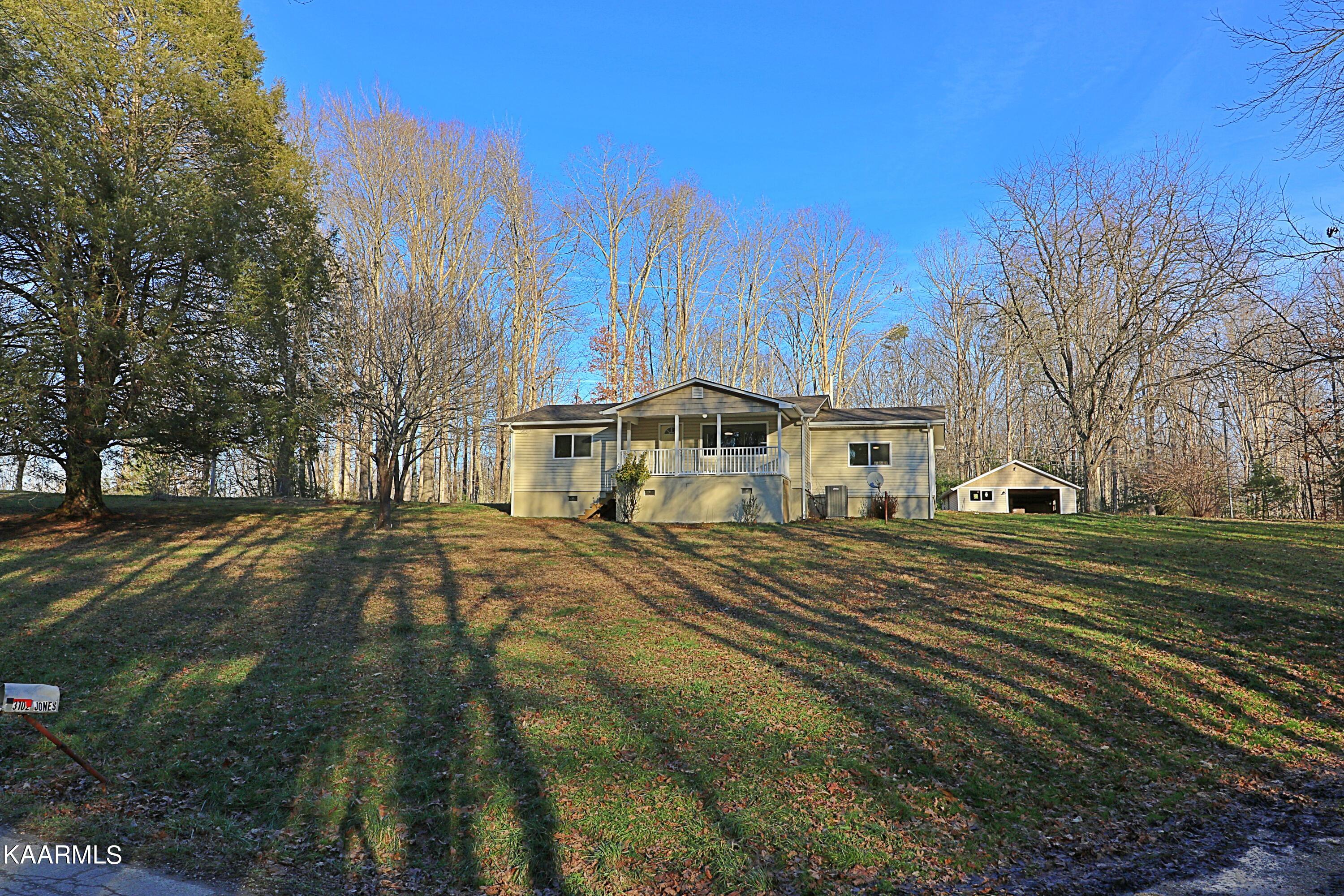 3102 Helenwood Loop Road Helenwood, TN 37755 - Photo 1 of 23 094A8761
