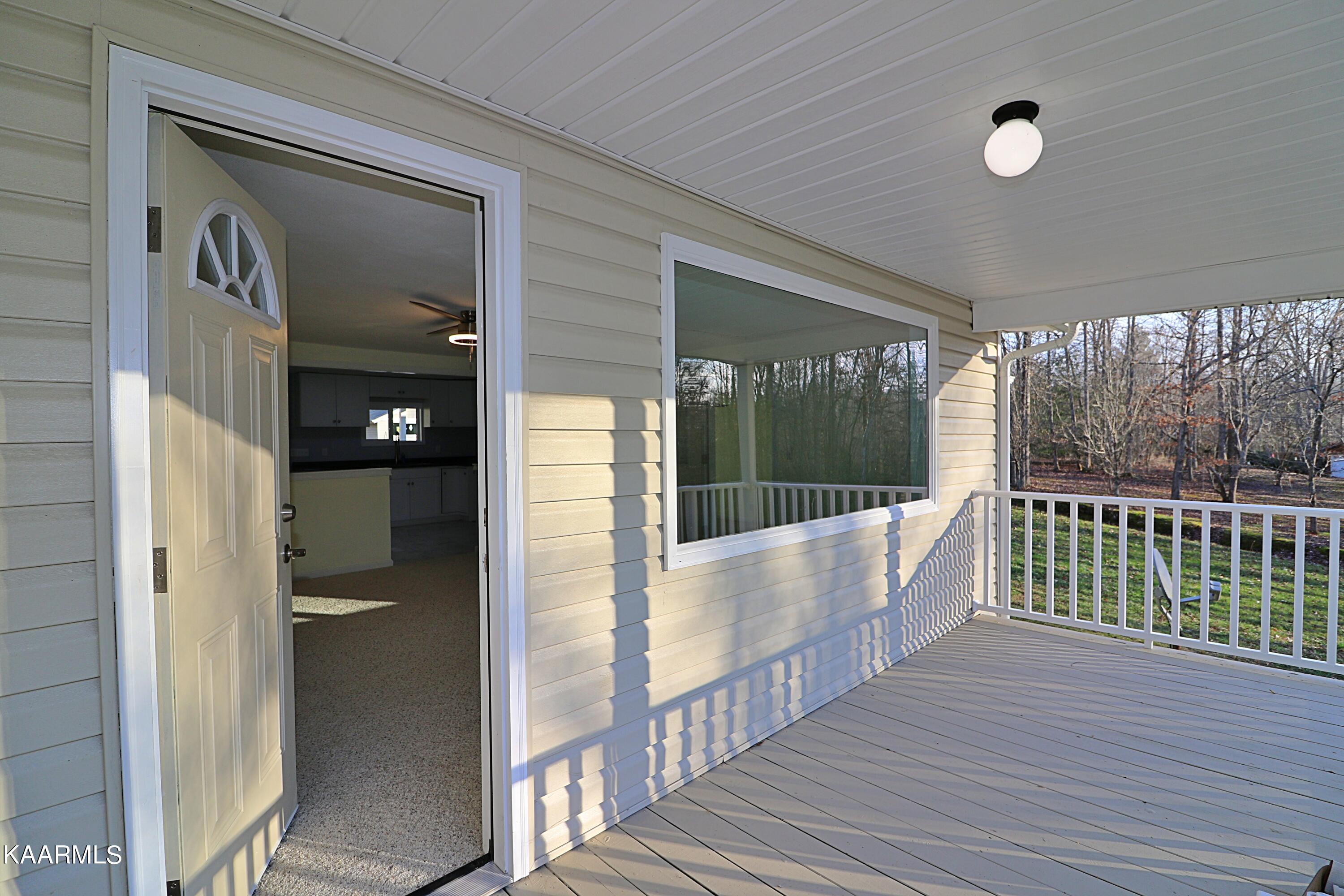 3102 Helenwood Loop Road Helenwood, TN 37755 - Photo 2 of 23 094A8759