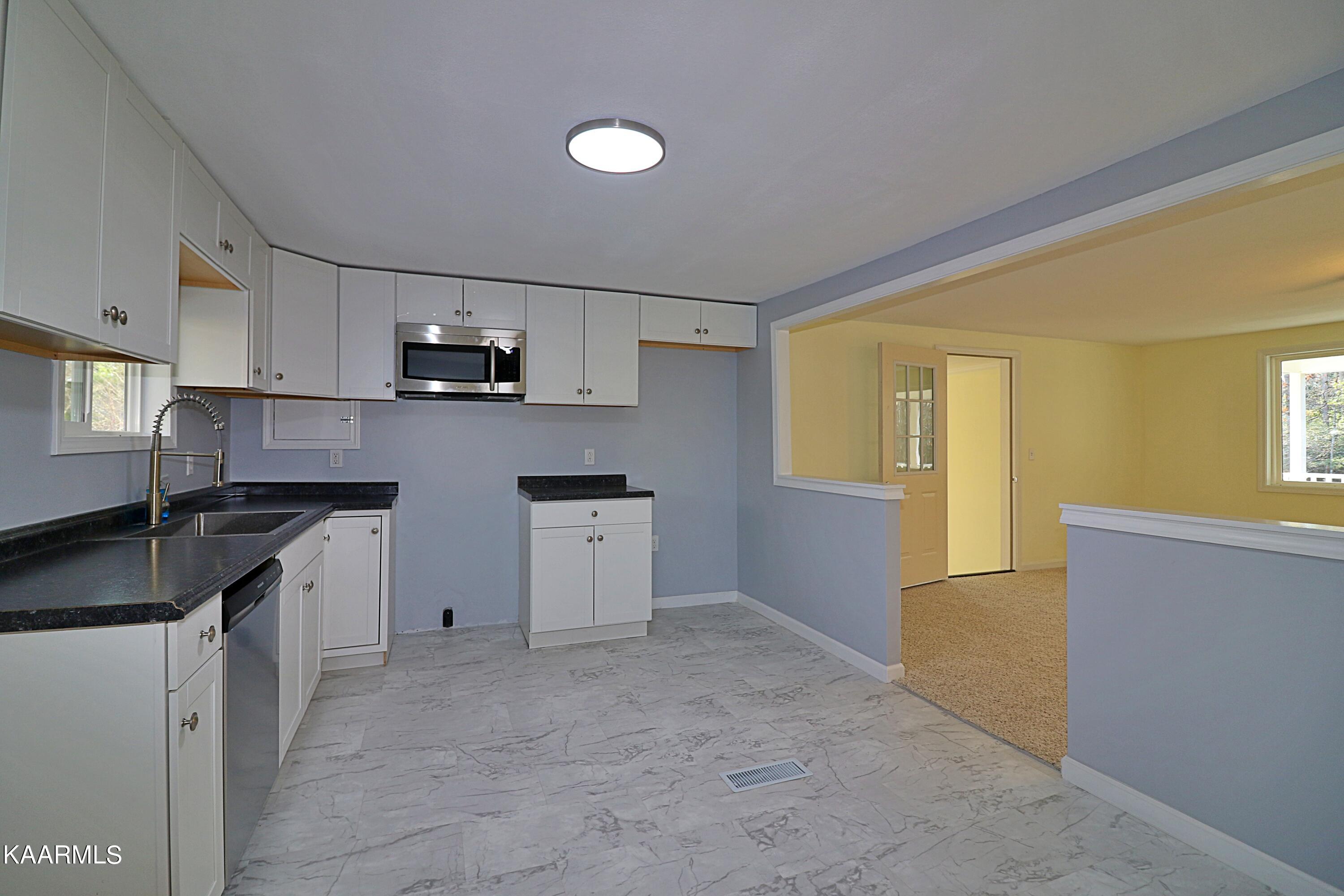 3102 Helenwood Loop Road Helenwood, TN 37755 - Photo 8 of 23 094A8745
