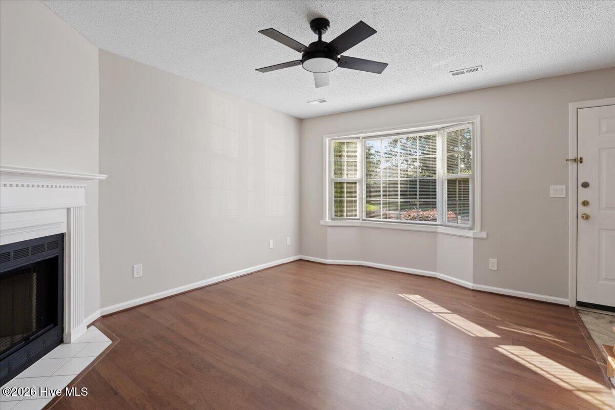1005 Spring Forest Road, Unit G2 Greenville, NC 27834 - Photo 3 of 30 Gallery Image 3