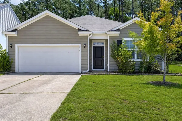 $2,300 | 216 Sarcoxie Road, Moncks Corner, SC 29461
