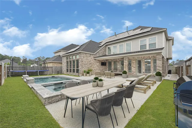 $690,000 | 17467 Bayflower, Conroe, TX 77385