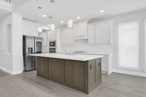 $690,000 | 17467 Bayflower, Conroe, TX 77385