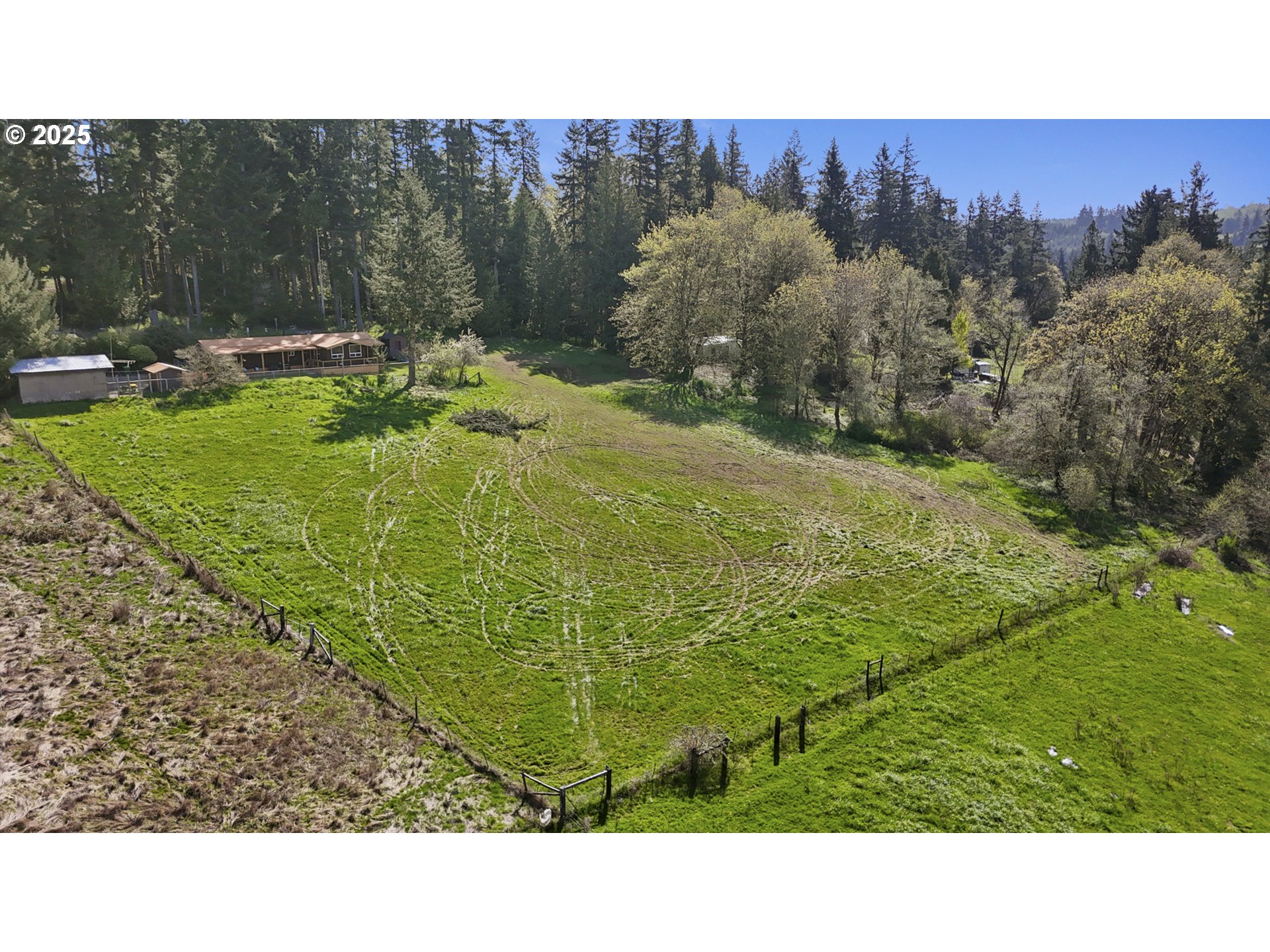 26748 Wonderly Road Rainier, OR 97048 - Photo 25 of 27 a open area with mountains in the background