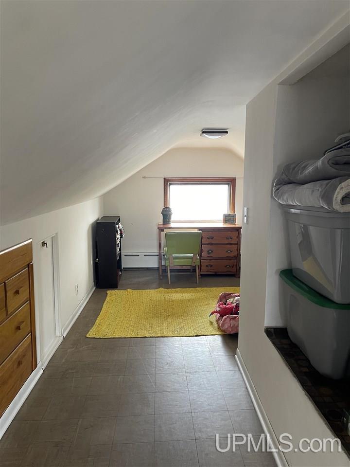 683 Cedar Street Ishpeming, MI 49849 - Photo 12 of 20