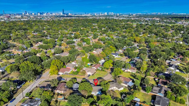 $1,800 | 7914 Marinette Drive, Houston, TX 77074