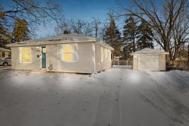 $259,000 | 6812 50th Avenue North, Crystal, MN 55428