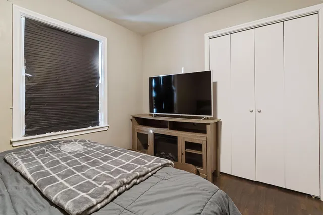 $259,000 | 6812 50th Avenue North, Crystal, MN 55428