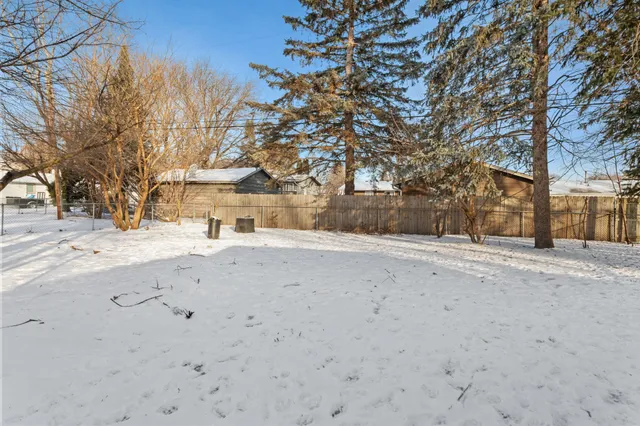 $259,000 | 6812 50th Avenue North, Crystal, MN 55428