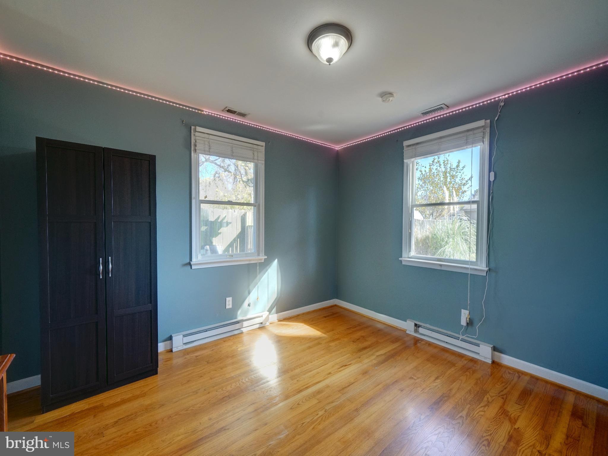 7819 Appletree Road Pasadena, MD 21122 - Photo 22 of 59 Bright and airy room with modern accents.