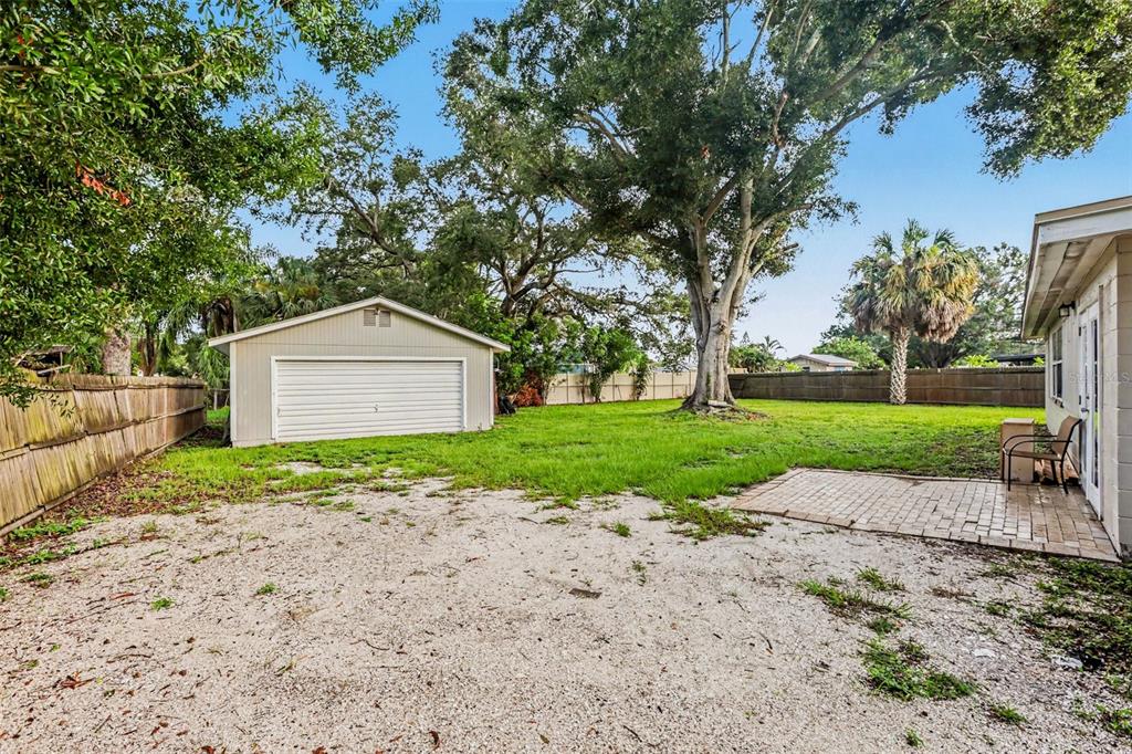 913 Lytle Street Southwest Ruskin, FL 33570 - Photo 16 of 17 Gallery Image 16