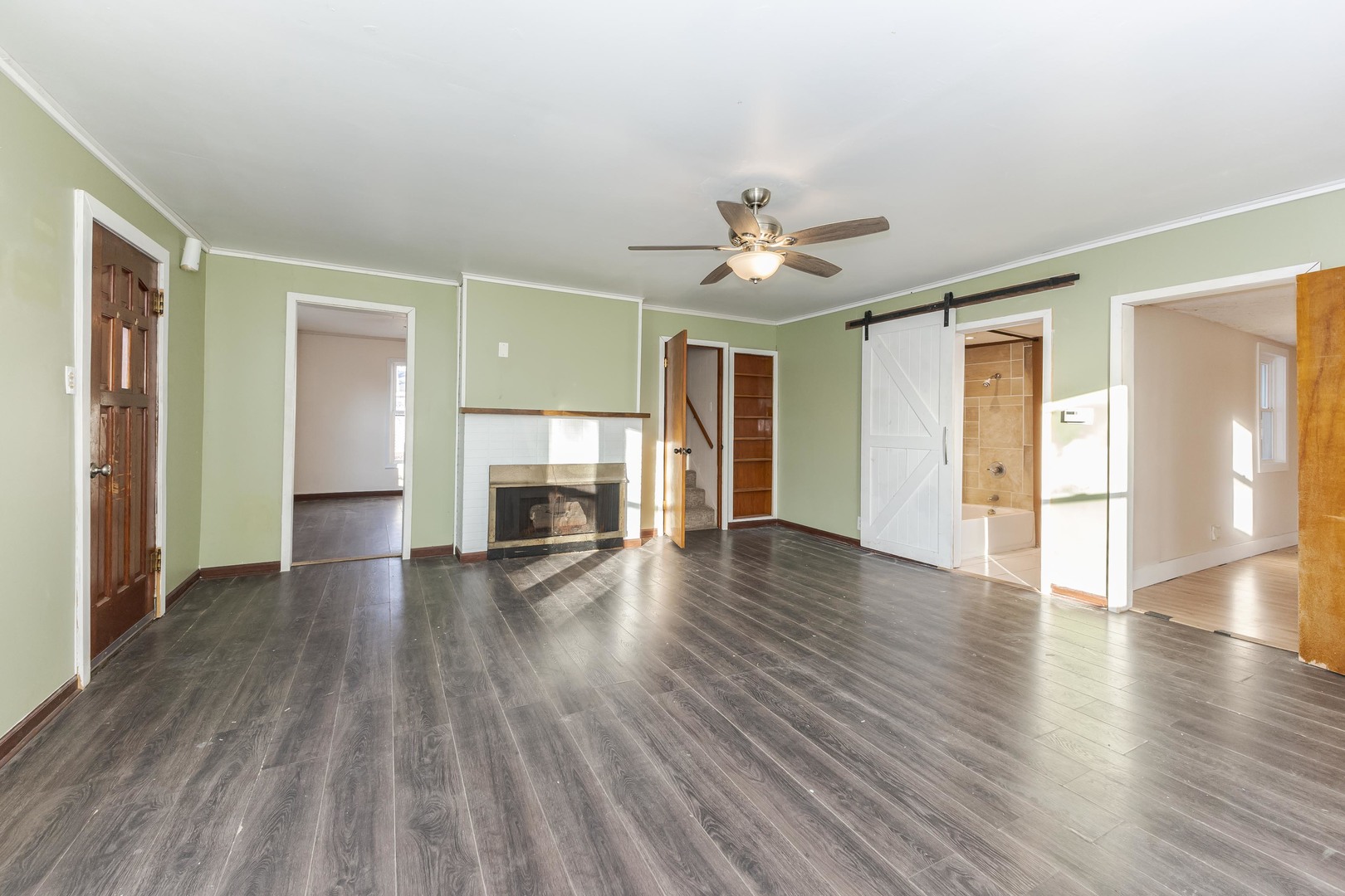 121 East James Street Forrest, IL 61741 - Photo 4 of 39