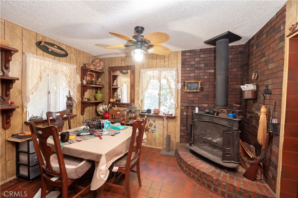 807 South Acacia Avenue Rialto, CA 92376 - Photo 17 of 32