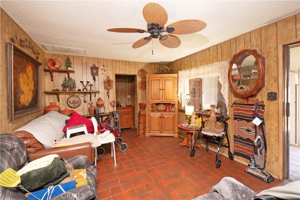 807 South Acacia Avenue Rialto, CA 92376 - Photo 23 of 32