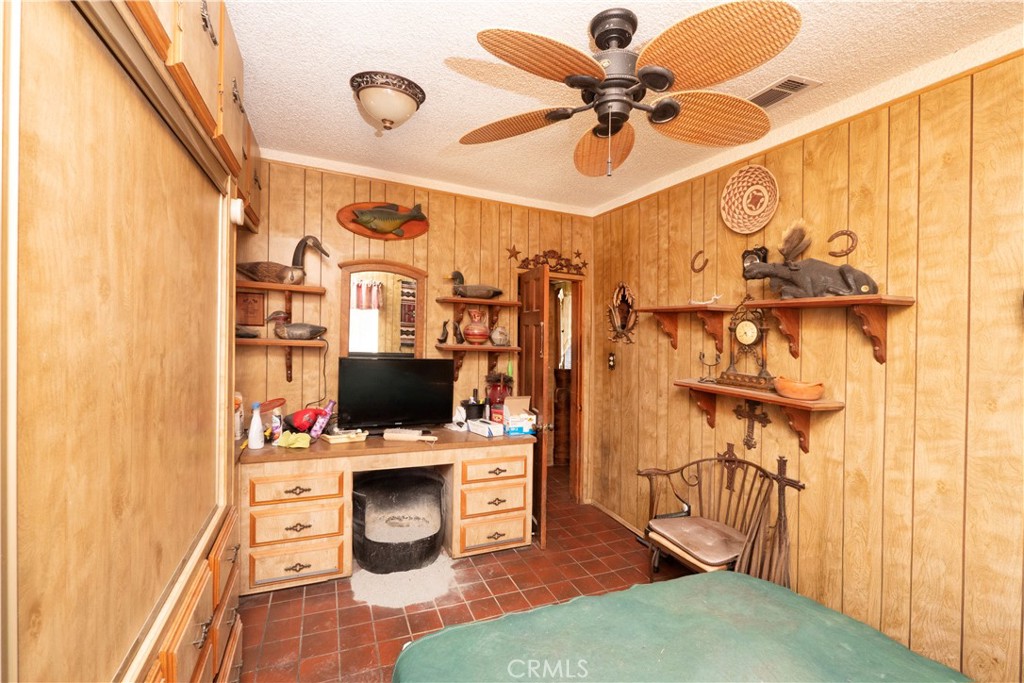 807 South Acacia Avenue Rialto, CA 92376 - Photo 25 of 32