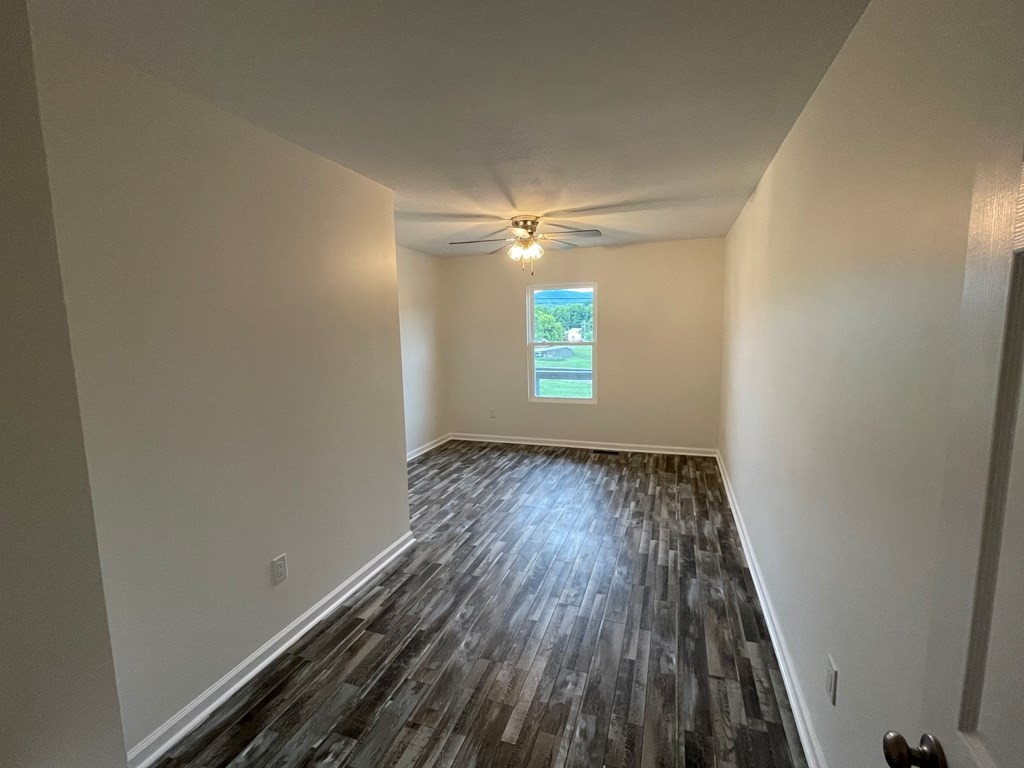 302 Pine Mountain Road Pigeon Forge, TN 37863 - Photo 11 of 40