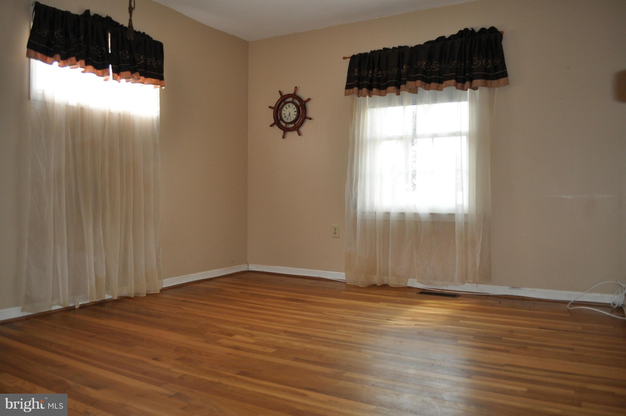 1104 South Culpeper Road Sterling, VA 20164 - Photo 15 of 25 Bedroom