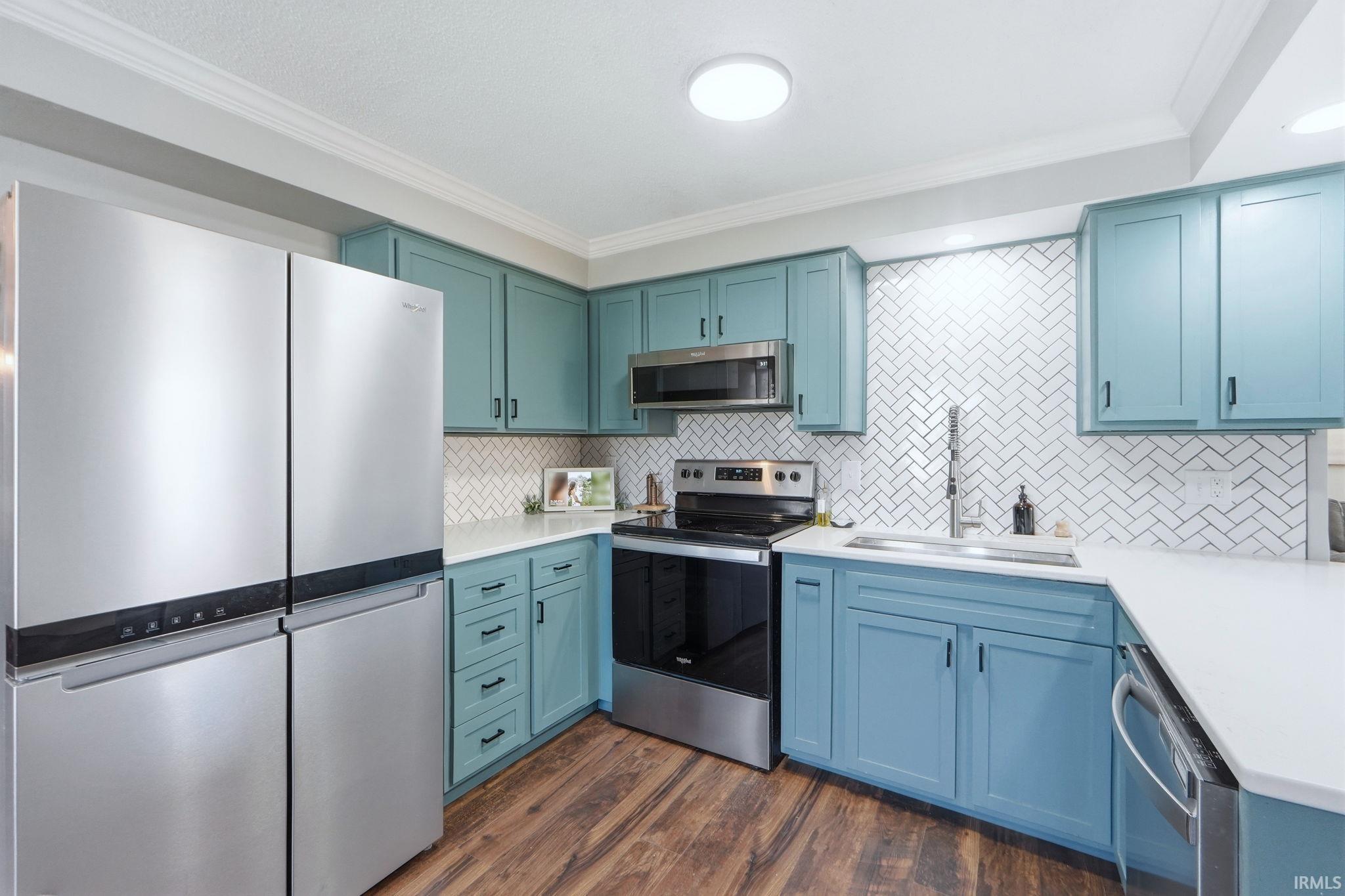 4002 Winterfield Run Fort Wayne, IN 46804 - Photo 8 of 36