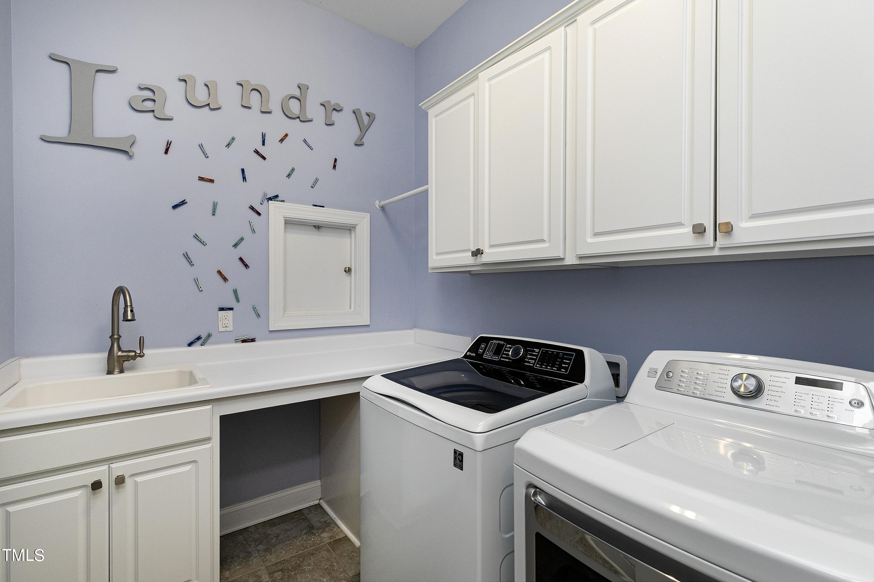 8413 Lentic Court Raleigh, NC 27615 - Photo 41 of 67 41-Scene-41