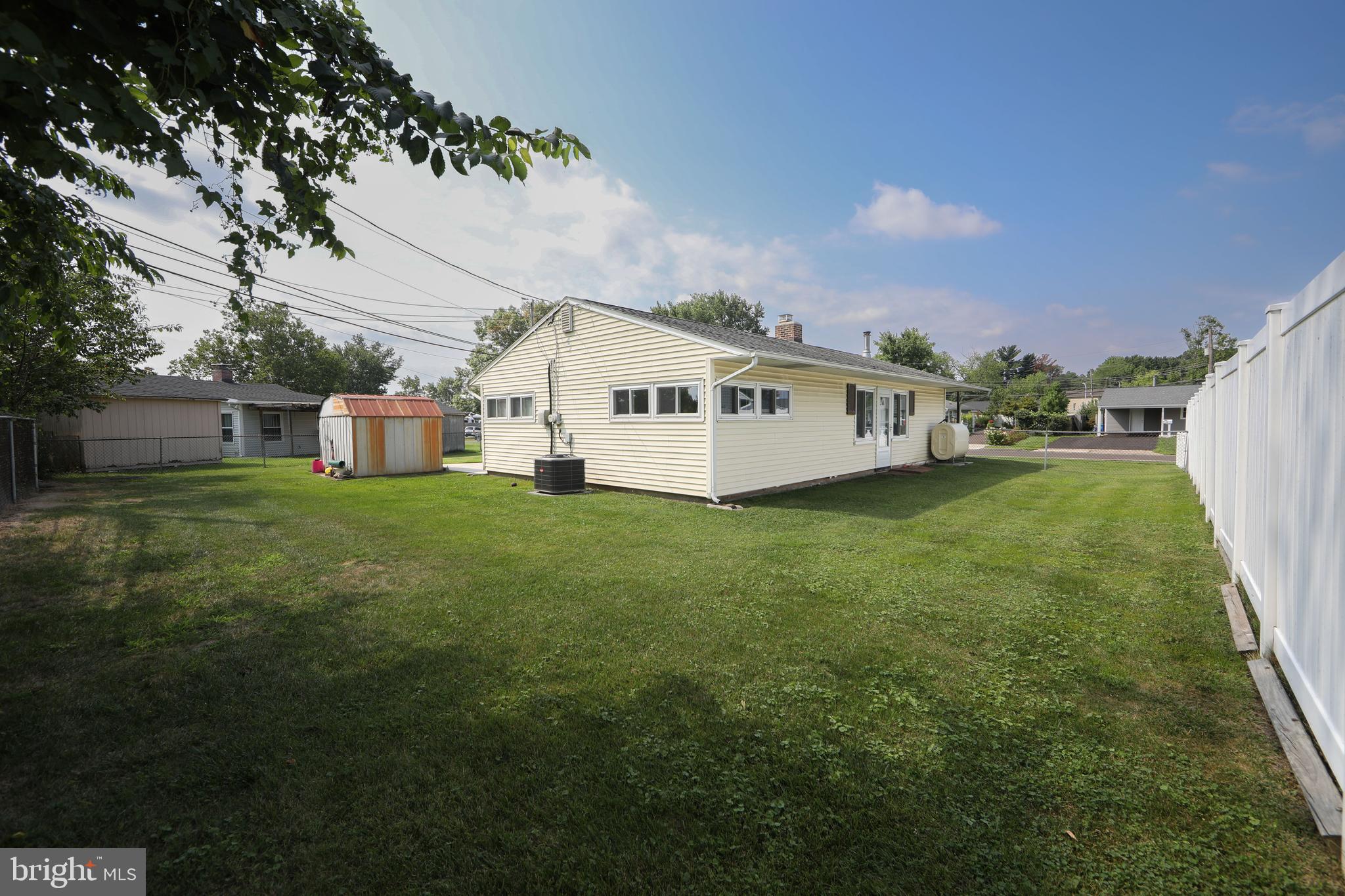 8 Boston Ivy Road Levittown, PA 19057 - Photo 30 of 31 Gallery Image 30