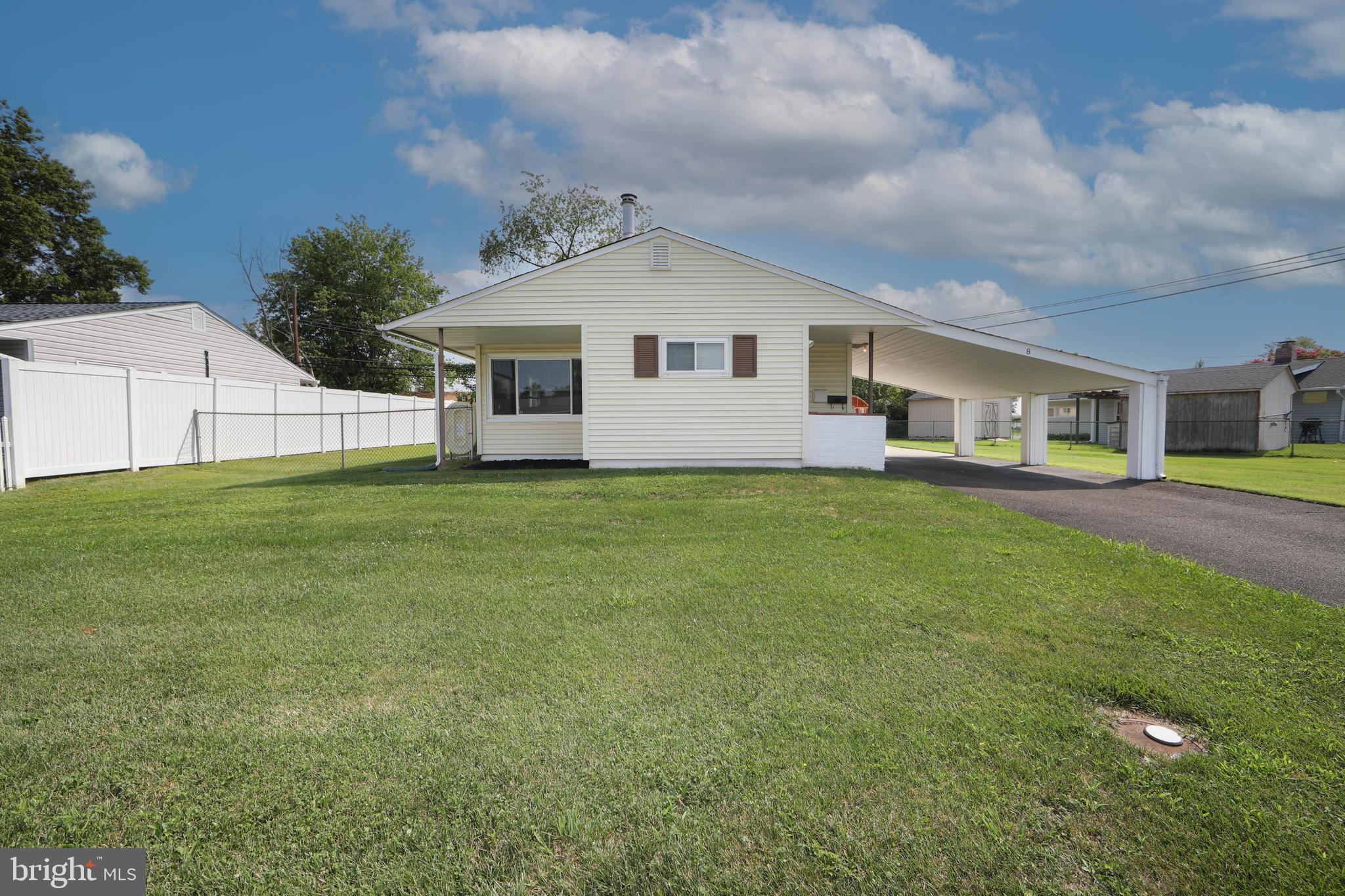 8 Boston Ivy Road Levittown, PA 19057 - Photo 3 of 31 Turnkey ranch home